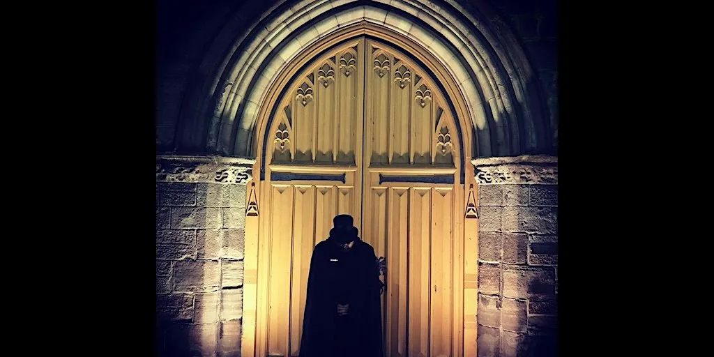 History and Horror Christmas Ghost Tour at Outside St John’s Kirk