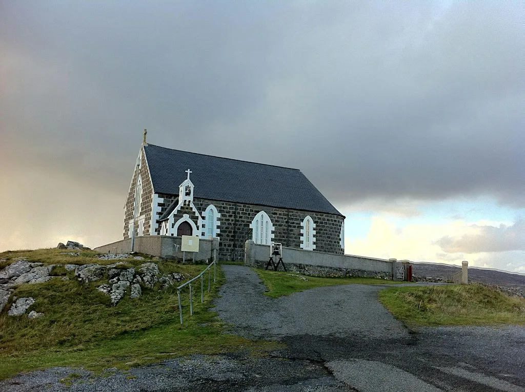 Scottish Catholic and Episcopalian Church Relations
