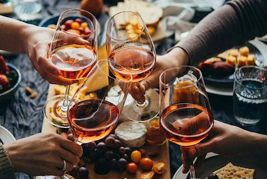 Fifteen at the Table - A Mindful Lawyer wine tasting event at El Vino The Olde Wine Shades