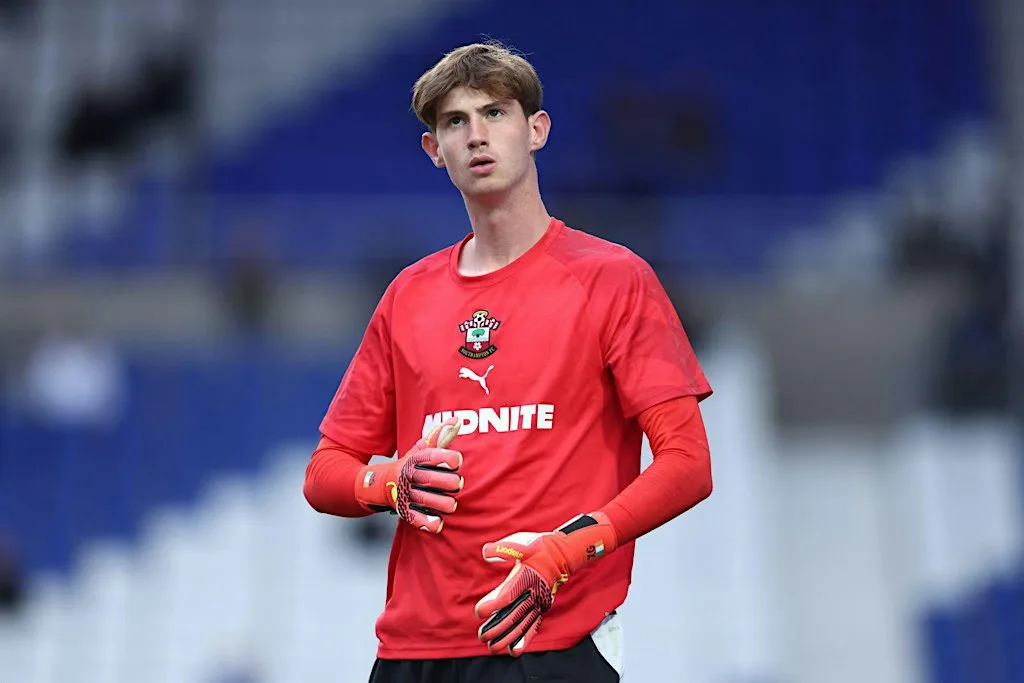 Sells Pro Training Hampshire Goalkeeper Trial Day