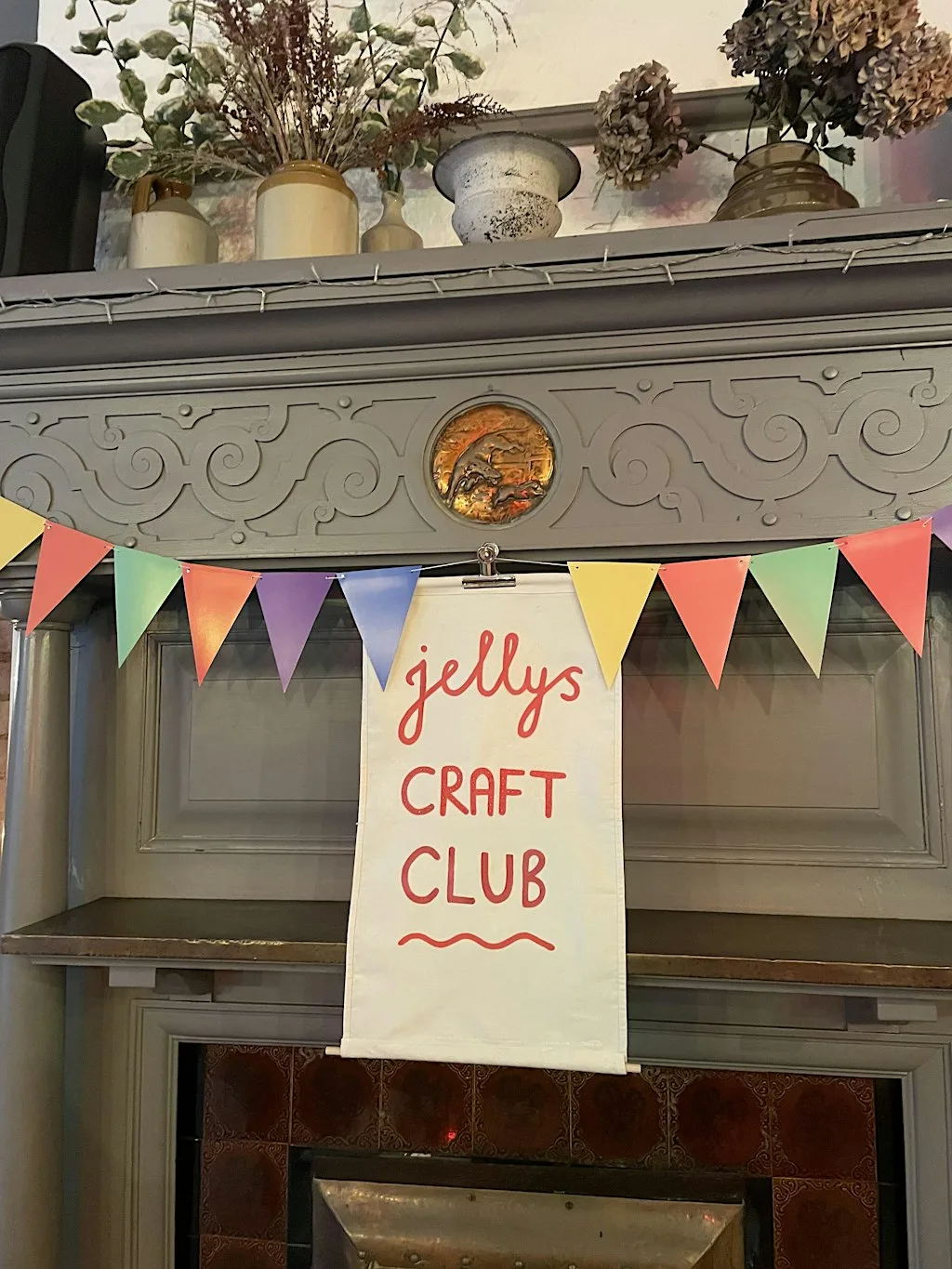 Jelly’s Craft Club: Autumn Wreath Making at Hare & Hounds