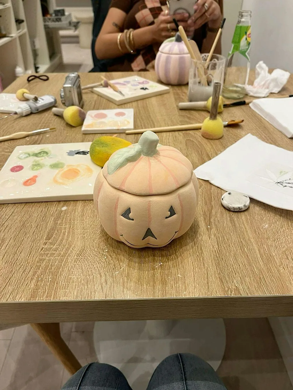 Jelly’s Craft Club x Coated: Spooky Ceramic Painting
