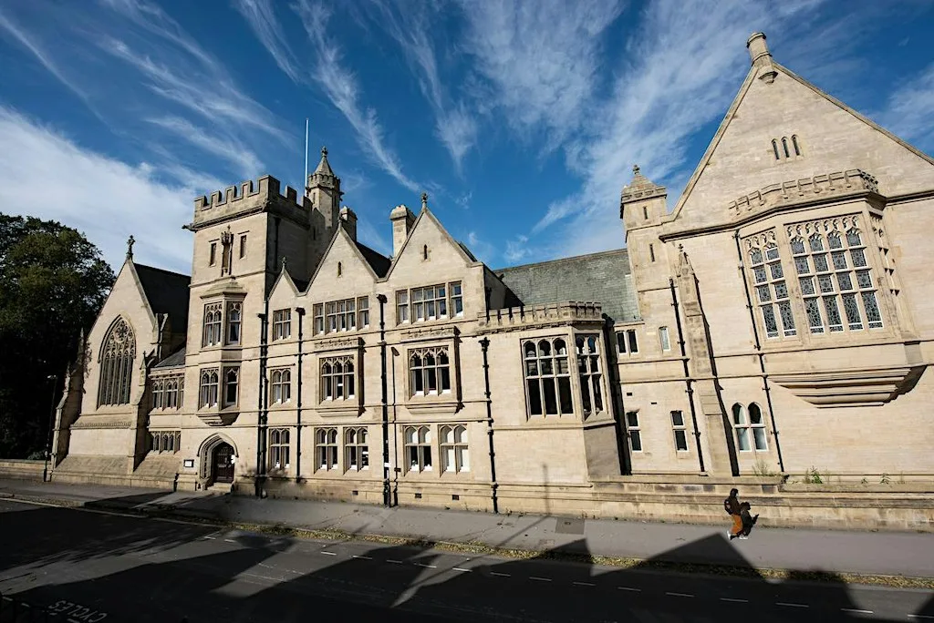 Professor Paul Behrens: Environmental change & sustainability challenges