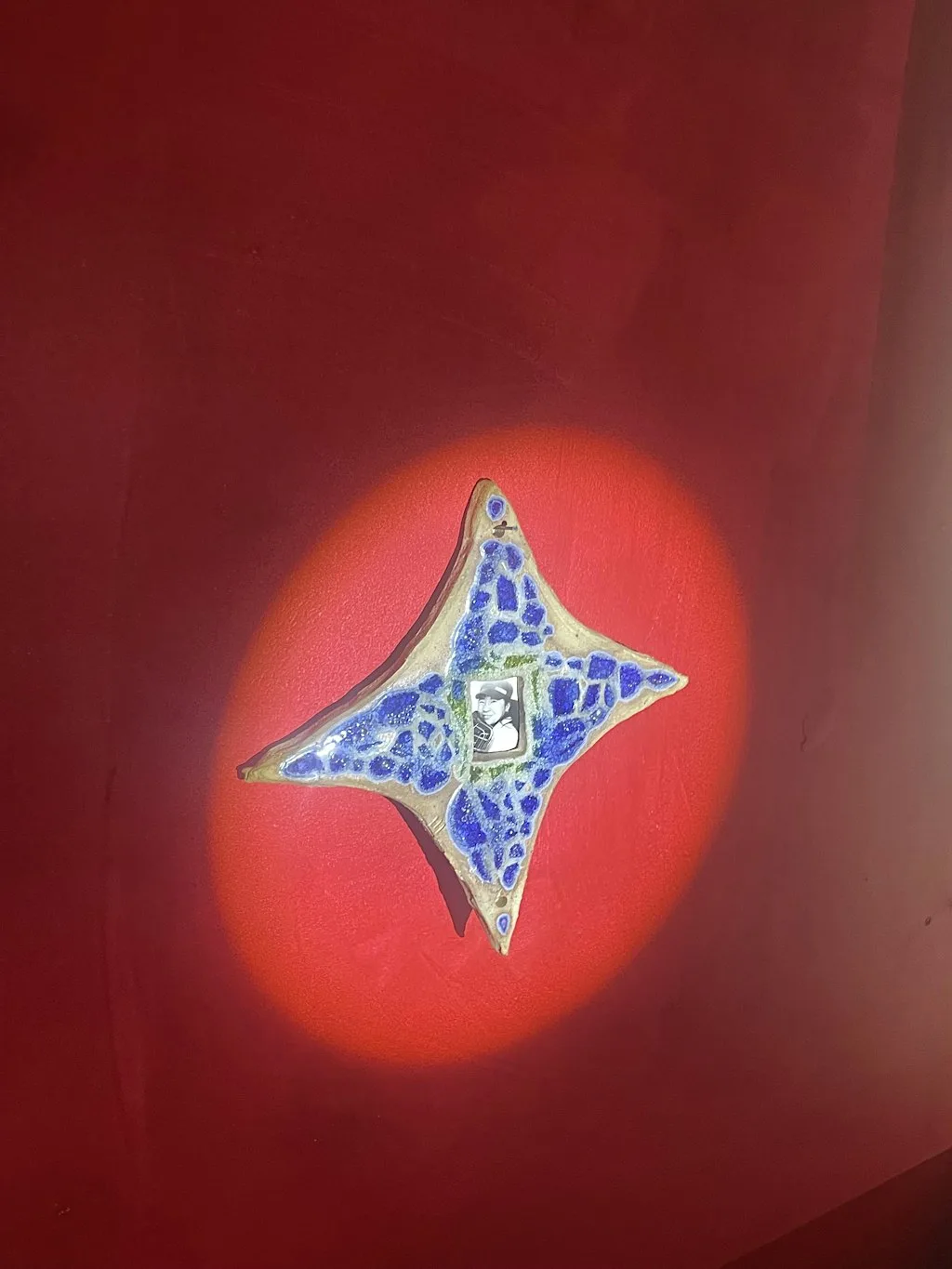 Making photoframes from clay and found glass: PM session