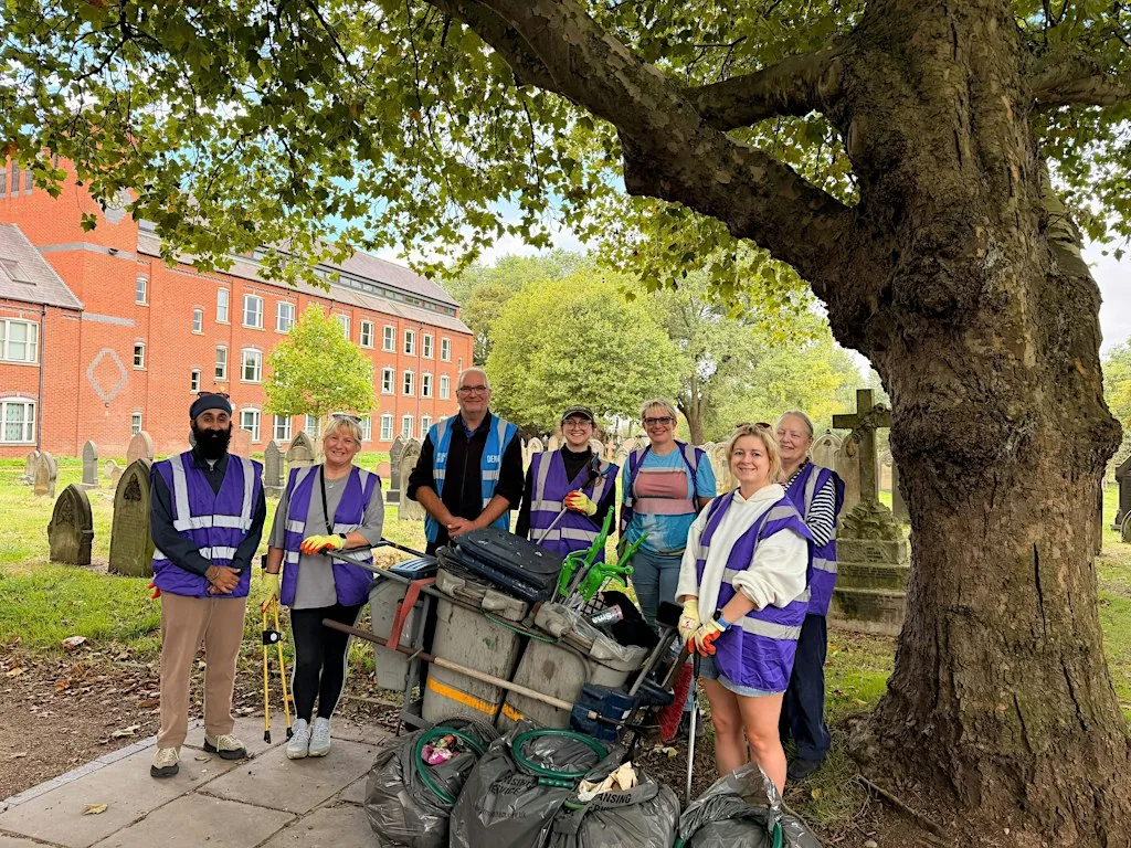 The Friends Jewellery Quarter Litter Pick- Birmingham cemeteries
