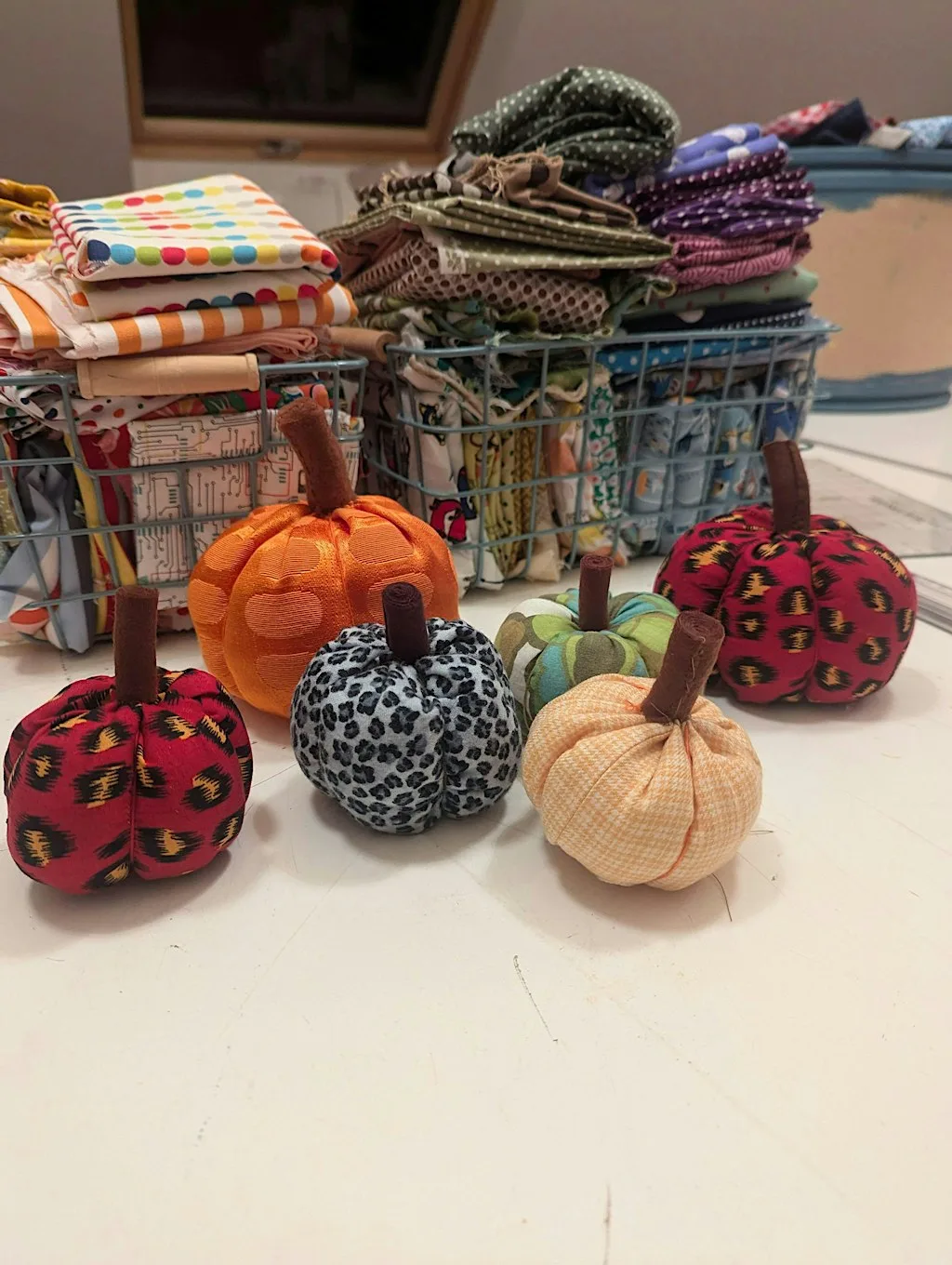 Mindfull stitching. Sew your own pumpkin workshop.