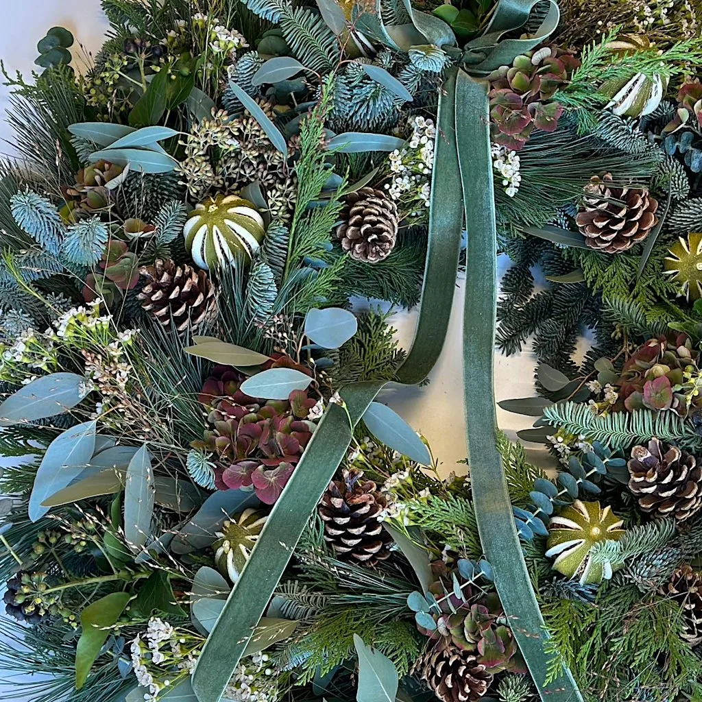 A Luxury Christmas Wreath-Making Experience (am) at Neptune