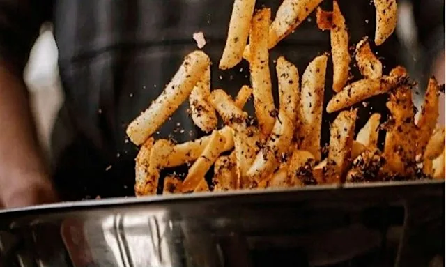 Student Wednesdays at The Aussie Smoker | Catering