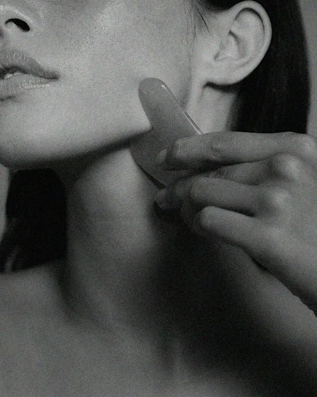 Club Ritual - Gua Sha & Facial Massage with Skin by Thea at The Wellness Club Collective