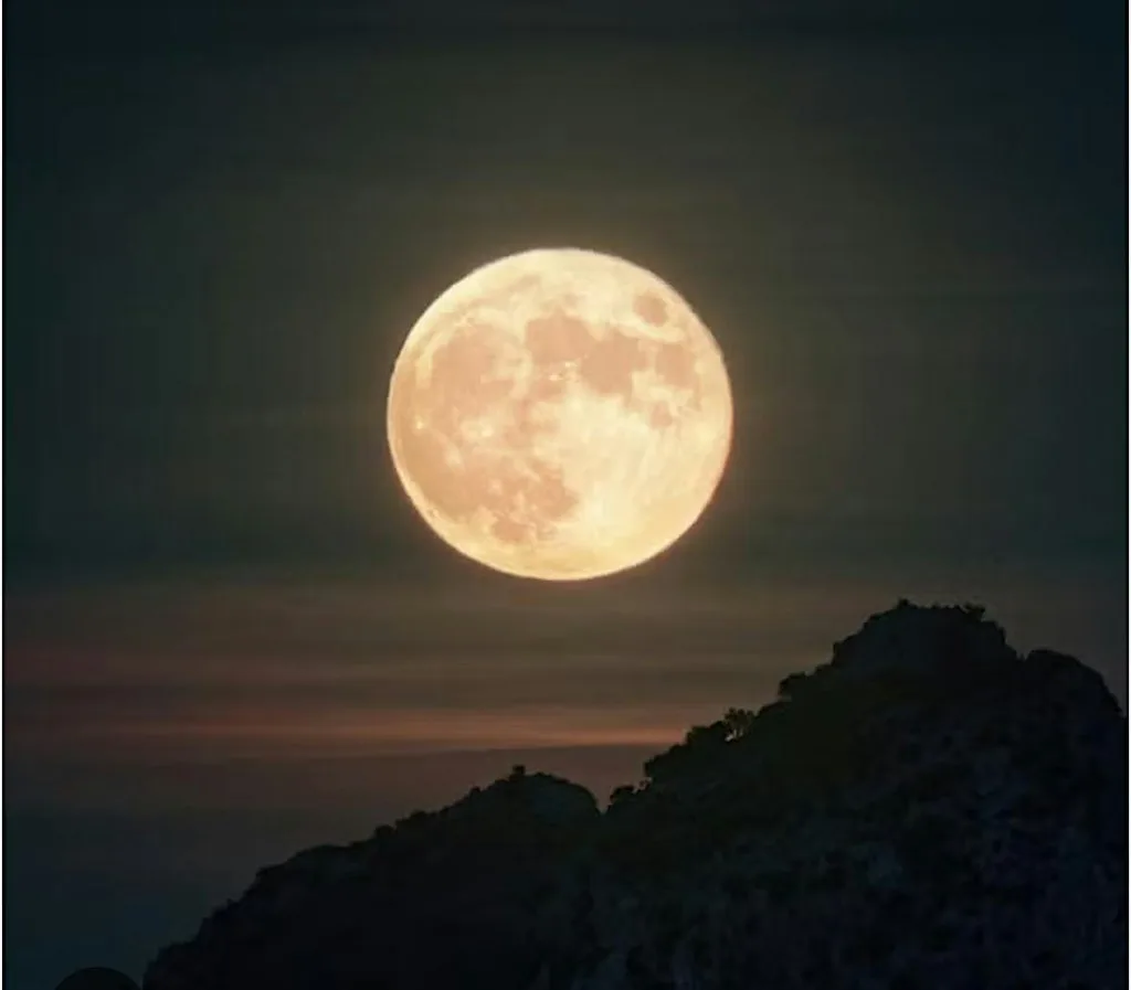 A Hunters Moon Somatic Breathwork Journey at Om Collective Yoga Studio