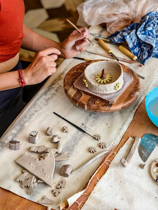 Clay Day, a hand-building pottery workshop