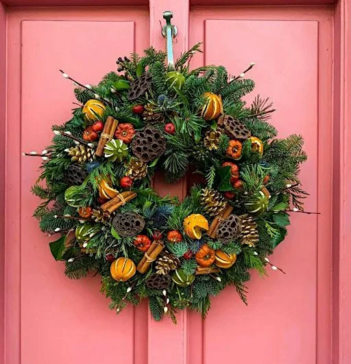 Christmas wreath making with drinks & nibbles