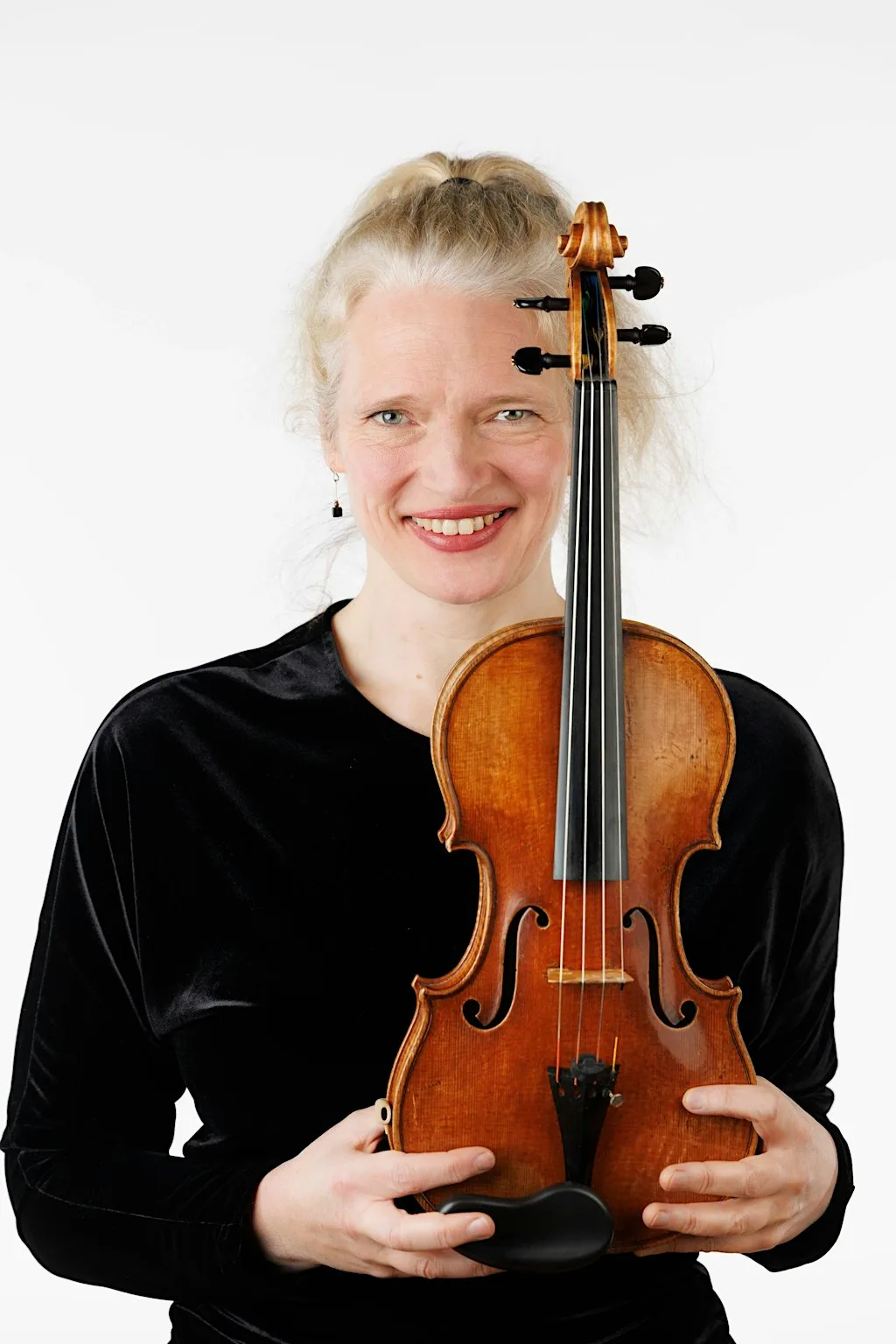 Newpark Festival Workshop: A String Player’s Toolkit for Expression at Carnegie Library, Dún Laoghaire