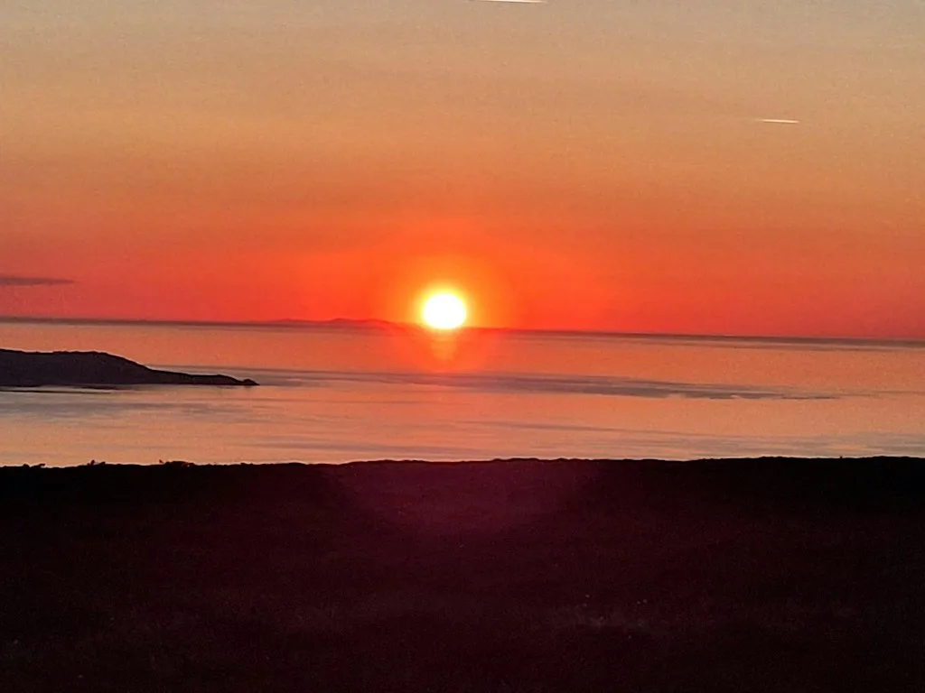 Winter Solstice Sunrise Hike to Fairy Castle at Johnnie Fox's Pub