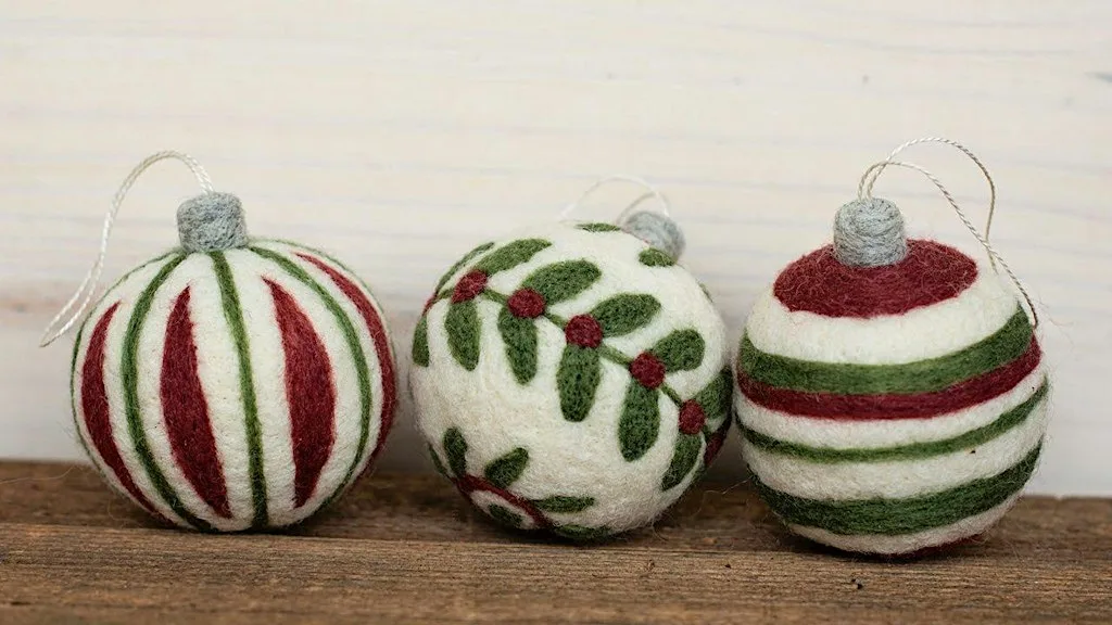 Needle felt Christmas Decorations 10.30am - 12.30
