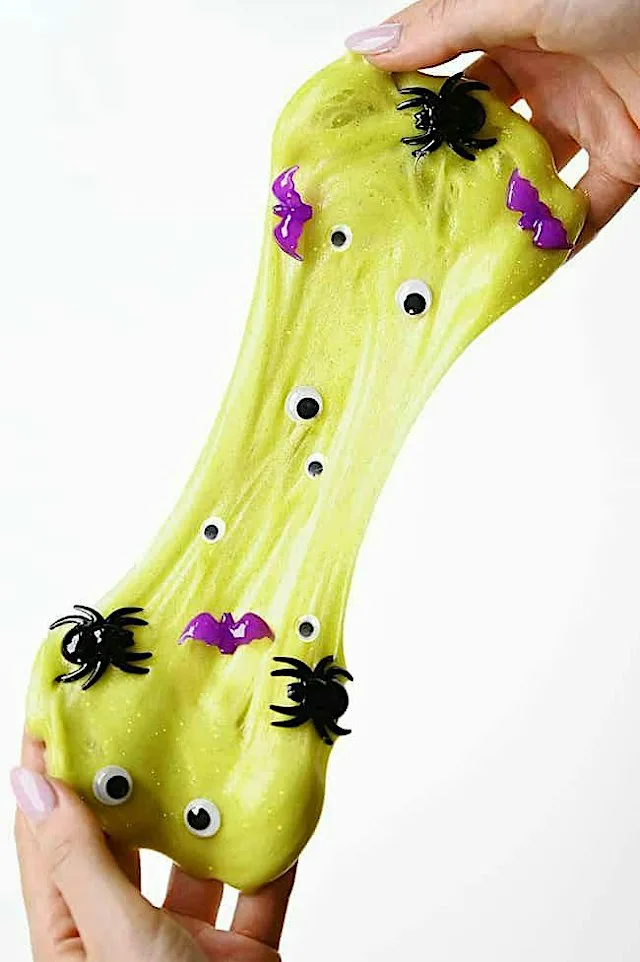 Halloween slime making workshop