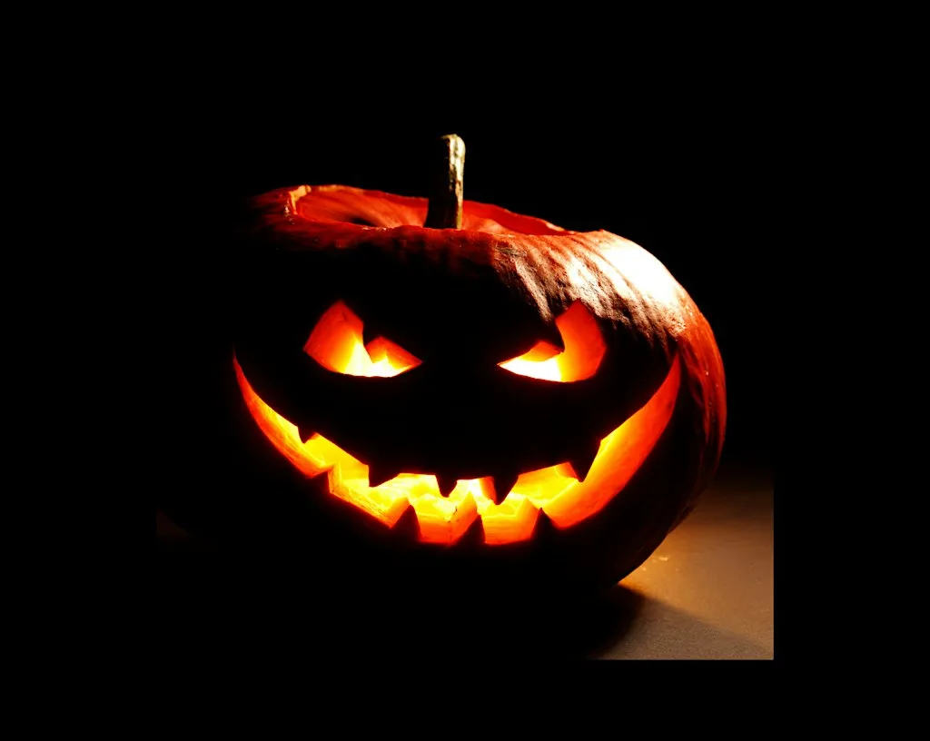 PUMPKIN CARVING COMPETITION
