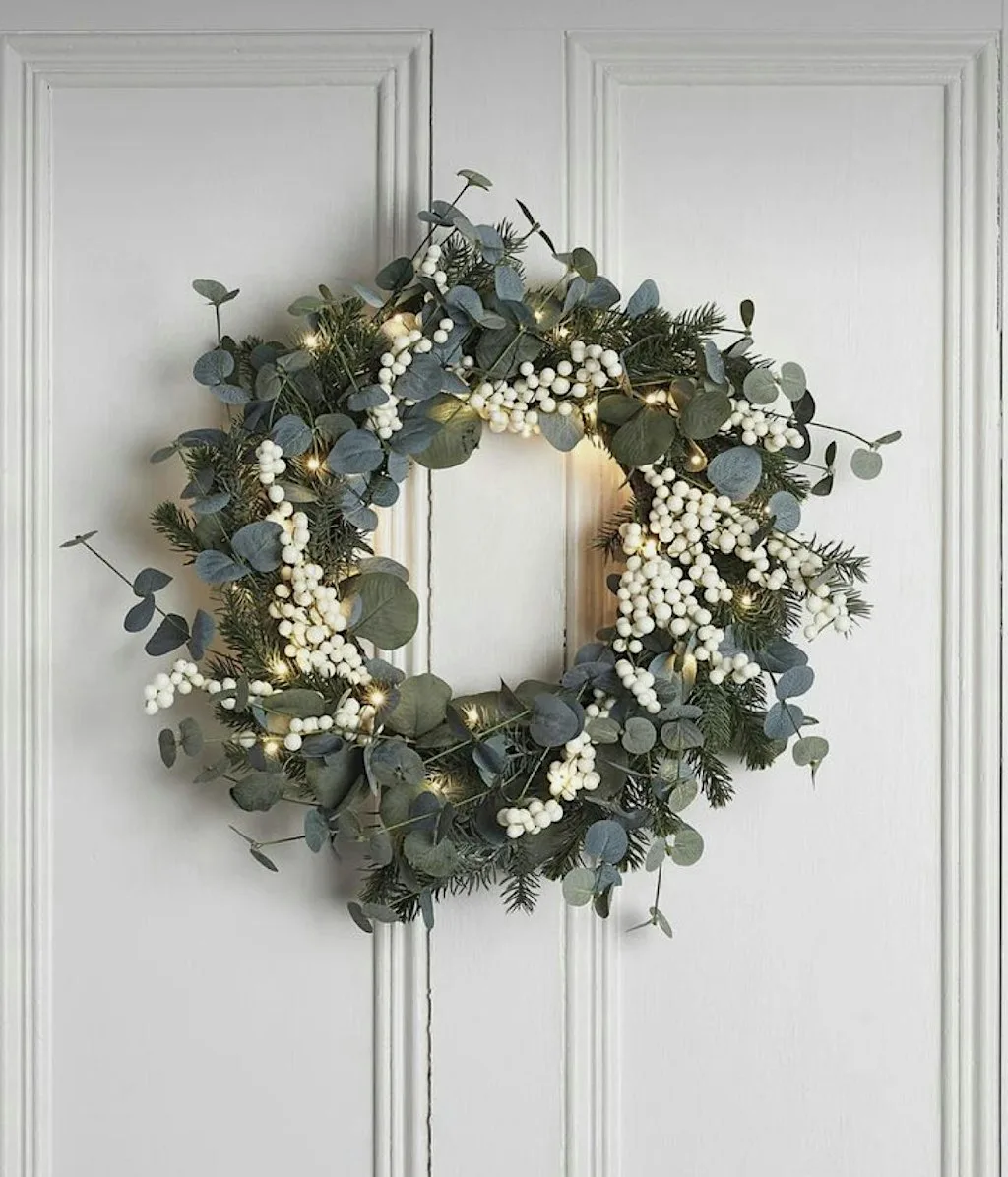 Christmas Wreaths & Grazing table