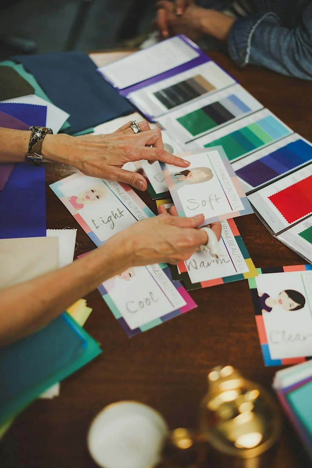 Express Colour Consultations with award-winning Personal Stylist Moo Munden
