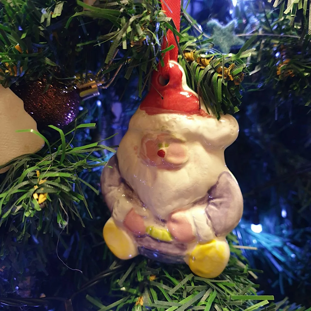 Paint Your Own Christmas Decorations - Family Craft Workshop at City Business Park