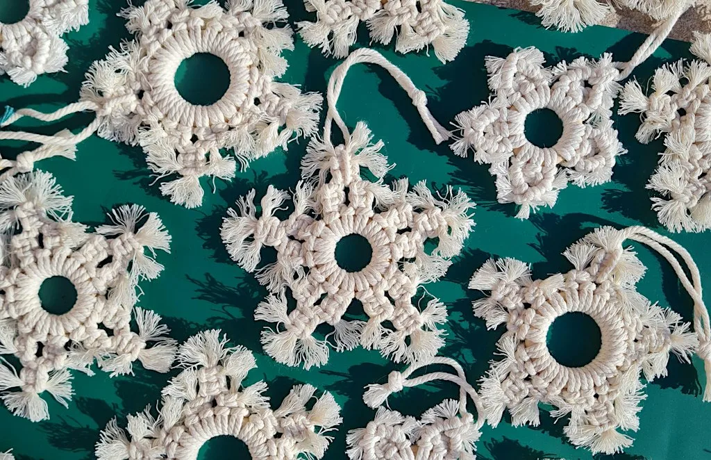 Create Macramé Christmas Decorations - Paintworks