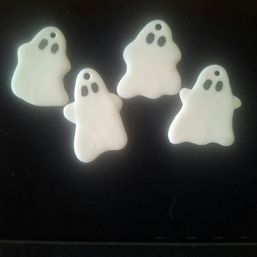 Porcelain Jewellery & Festive Ornament Workshop