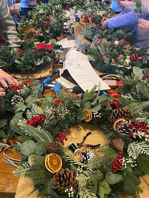 A Christmas of Creativity & Giving
