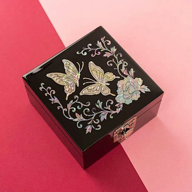 ✨ Special Oxford Workshop: Create Your Own Korean Mother-of-Pearl Craft ✨