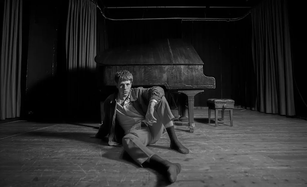 Spencer Booth live in the Living Room at The Living Room by The Culture House