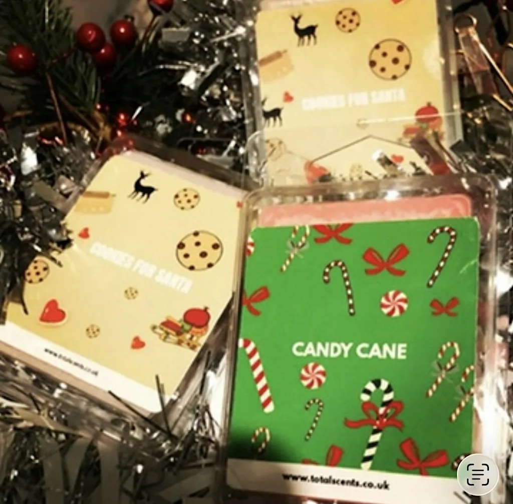 Christmas candle making workshop at Craft and Coffee