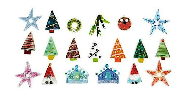 Fused Glass Christmas Decorations workshop at Callipizza Daytime Cafe at Calli Pizza Daytime Cafe