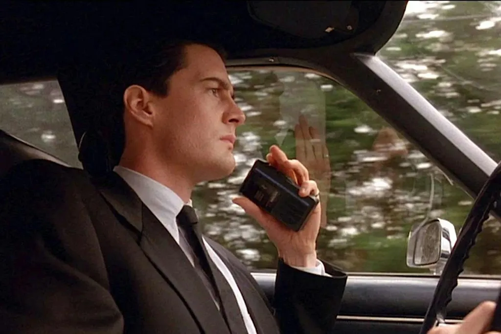 Hungover and Haunted Presents: Twin Peaks Day (A Celebration & Screening) at The Bee's Mouth