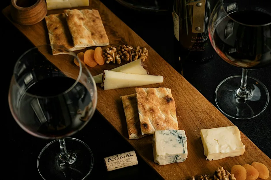 A Cheesy Christmas: Wines for the Cheeseboard with Truffles Delicatessen at Theatre of Wine
