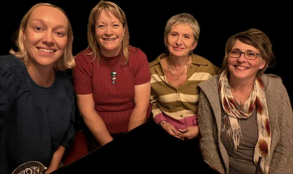 Off-duty therapists Circle