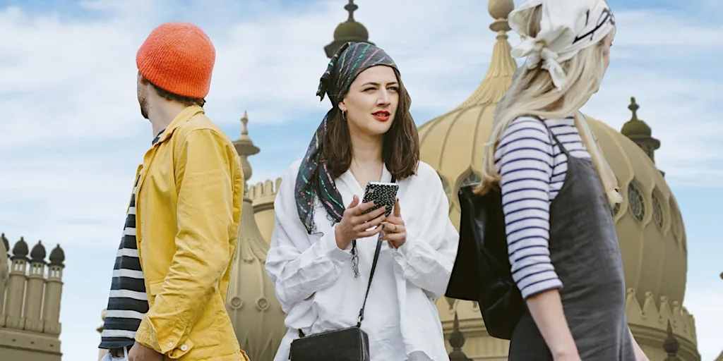 Treasure Hunt Brighton - The Palace and the Promenade - 2-2½ hours at India Gate