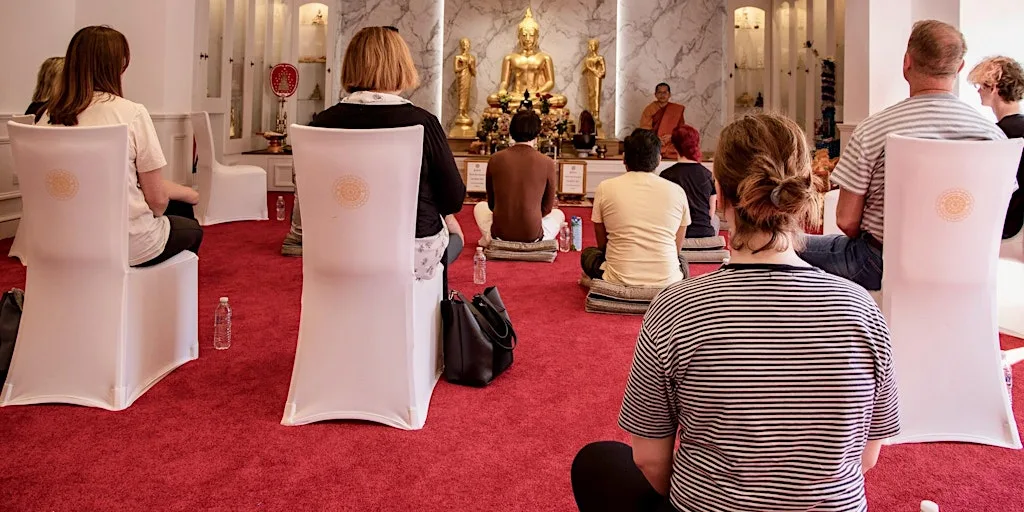 Meditation Tuition at The Dhammapadipa Temple