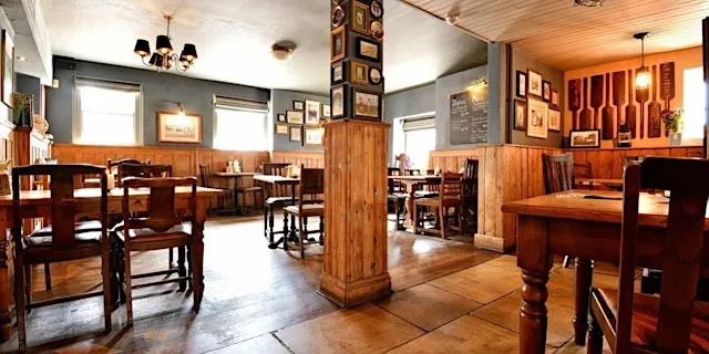 ZEST Singles walk - Darts Farm to The Lighter Inn for Sunday lunch