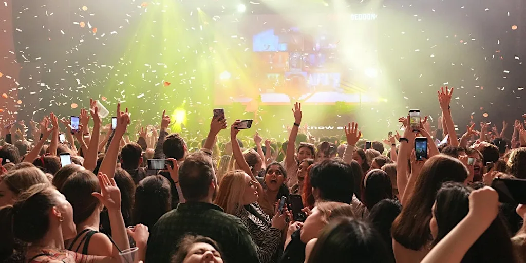 Swiftogeddon - 20 years of Taylor special - Lincoln at The Engine Shed