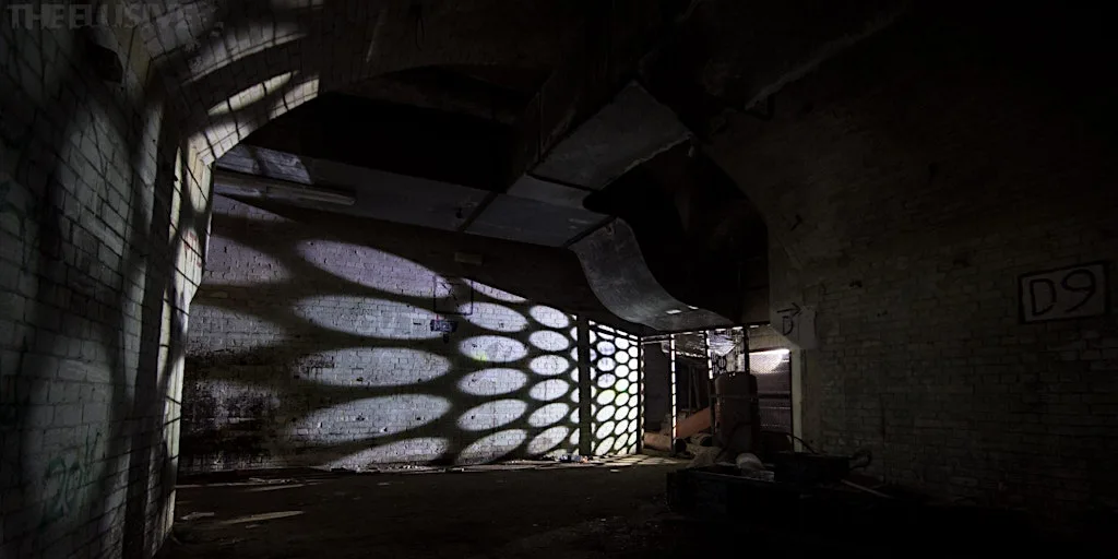 Shorts Tunnels, Rochester - Underground WWII Bunker Guided Tour 10am at Shorts Reach