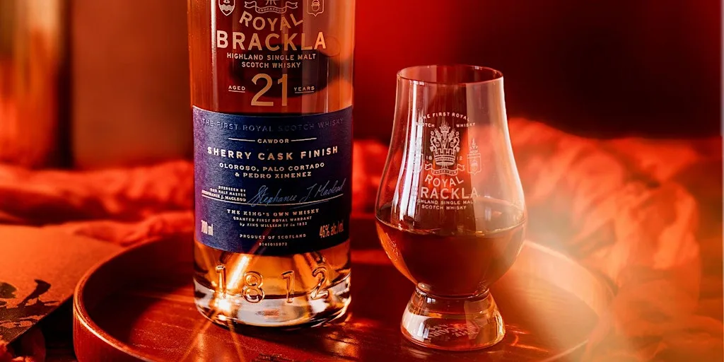 Premium Whisky Showcase