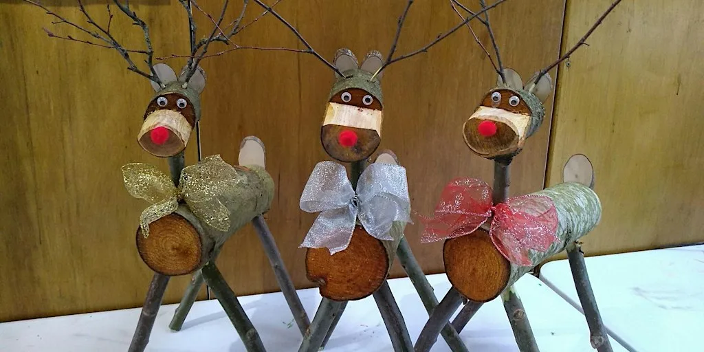 Rustic Reindeer Workshop