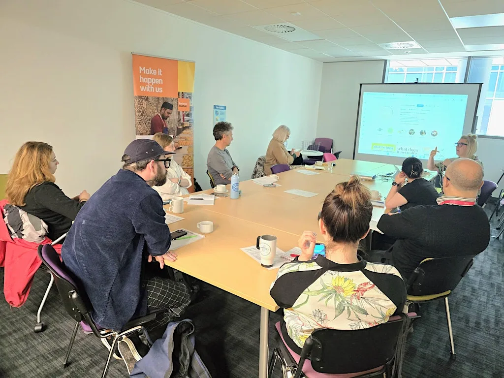 Navigating Visibility Online: Algorithms, Confidence, and Digital Presence at Electric Works