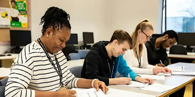 19+ Maths and English Assessment Event - Bromley Campus