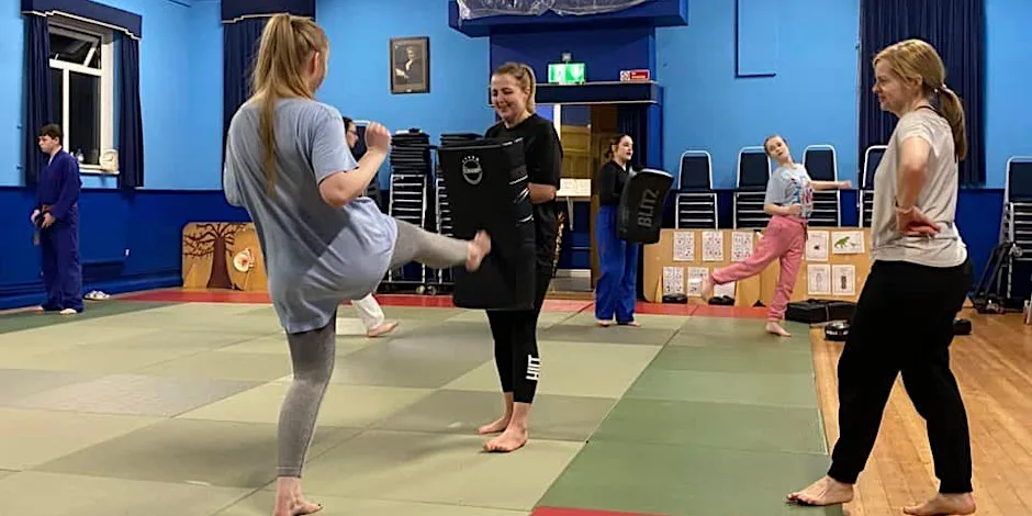COALVILLE Ladies Only Kickboxing 4-week Beginners Course! Sunday 6:00pm