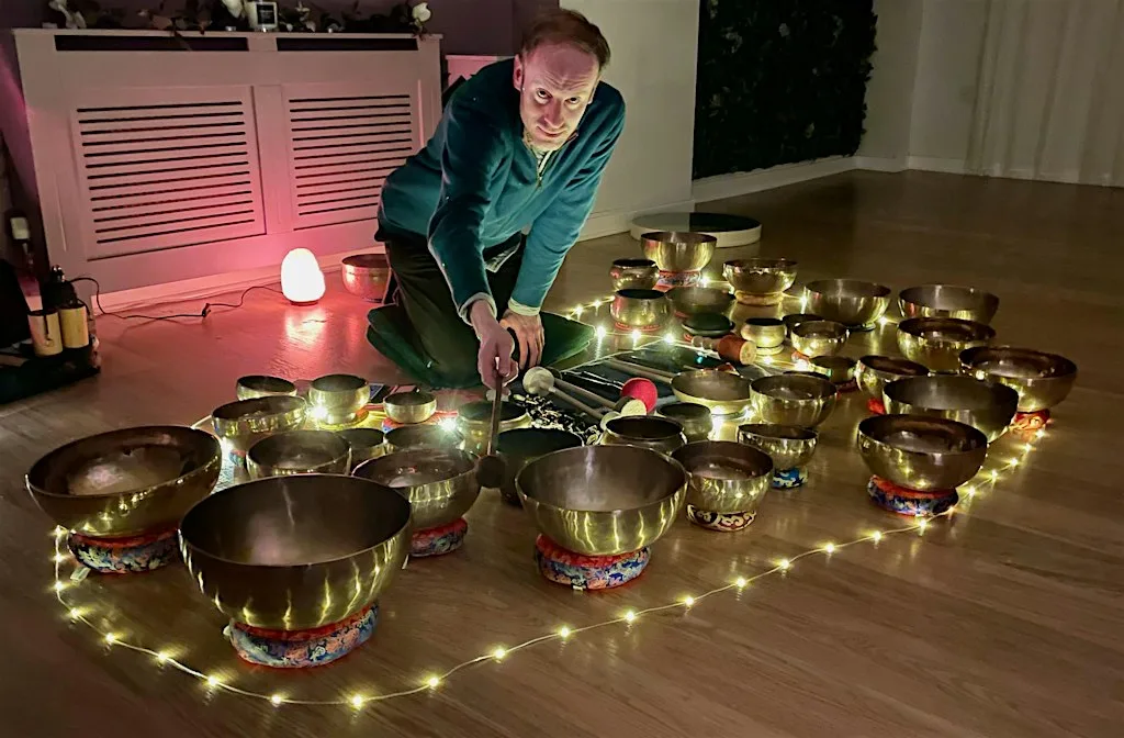 Sound Bath Friday 18th September at Thrive Wellbeing Hub, Sale, M33 7UB at Thrive Wellbeing Hub