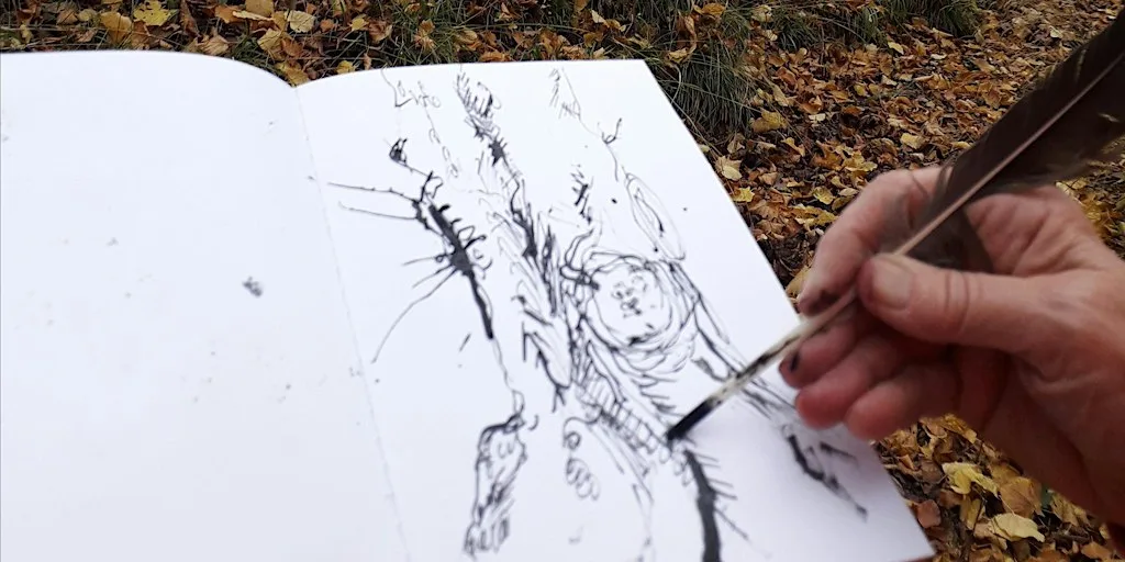 Creative Walk in Nature Newent Lake at Lewell Street Car Park