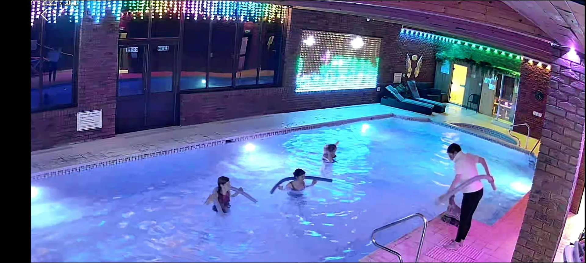 Aqua Aerobics Sun 5pm at Four Seasons Health Club