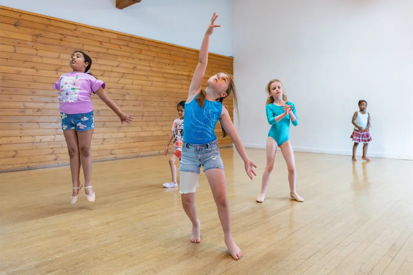 Ballet 8-11 Autumn Term at Yorkshire Dance