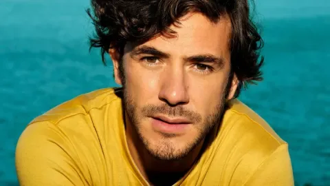 Jack Savoretti at Portsmouth Guildhall