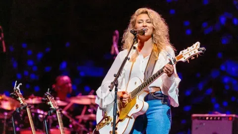 Tori Kelly at O2 Forum Kentish Town